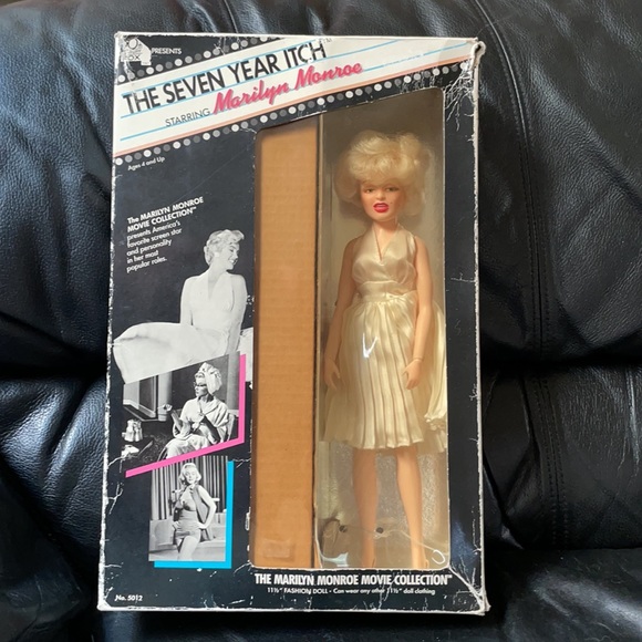 Marilyn Monroe The Seven Year Itch Doll - Picture 1 of 14